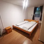 캠프장 Deja Vu Szallas & Rendezveny 지르크