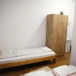 Deja Vu Szallas & Rendezveny 캠프장 지르크