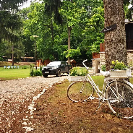 Déjá Vu Szállás&rendezvény Zirc