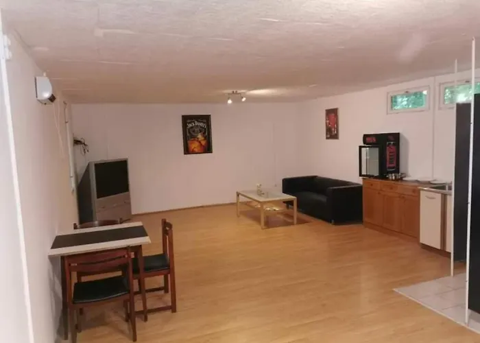 Deja Vu Szallas & Rendezveny Campsite Zirc