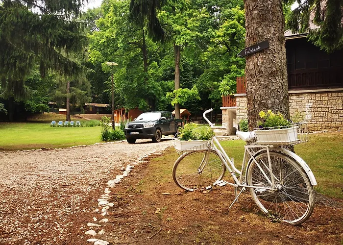 Deja Vu Szallas & Rendezveny Zirc
