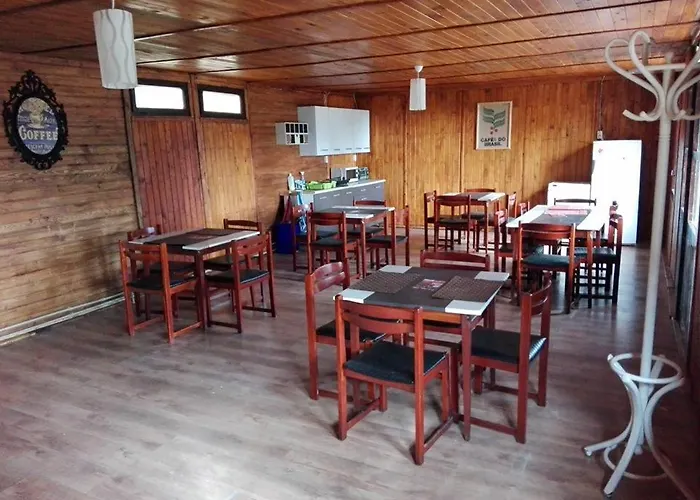 Deja Vu Szallas & Rendezveny Campsite