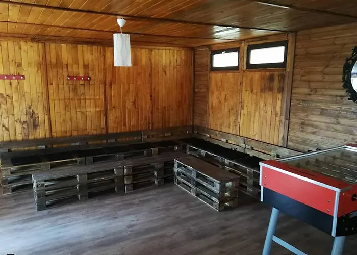 Deja Vu Szallas & Rendezveny * Zirc